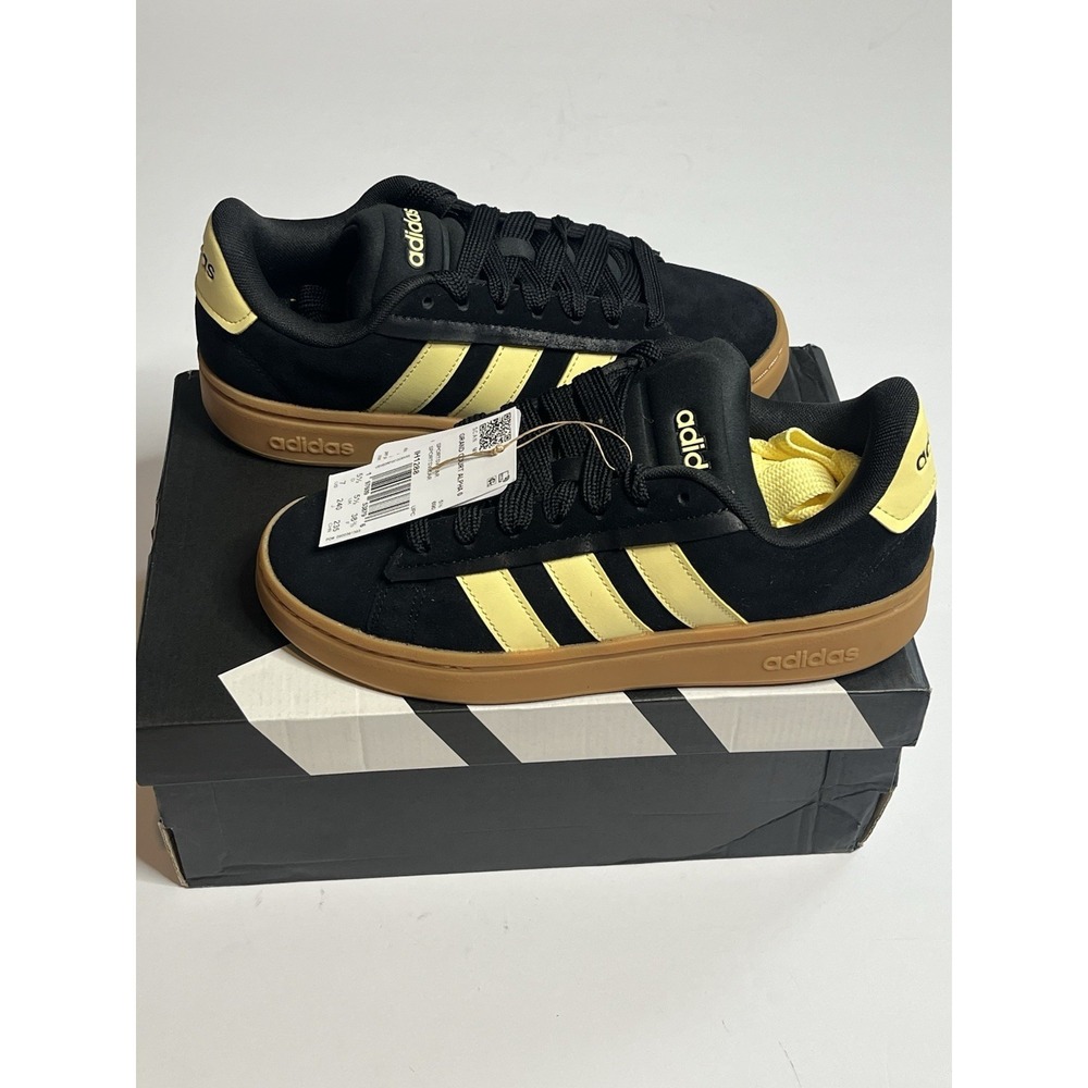 Adidas Women's Grand Court Alpha 008 black Yellow Gum Sneaker Size 7  New In Box